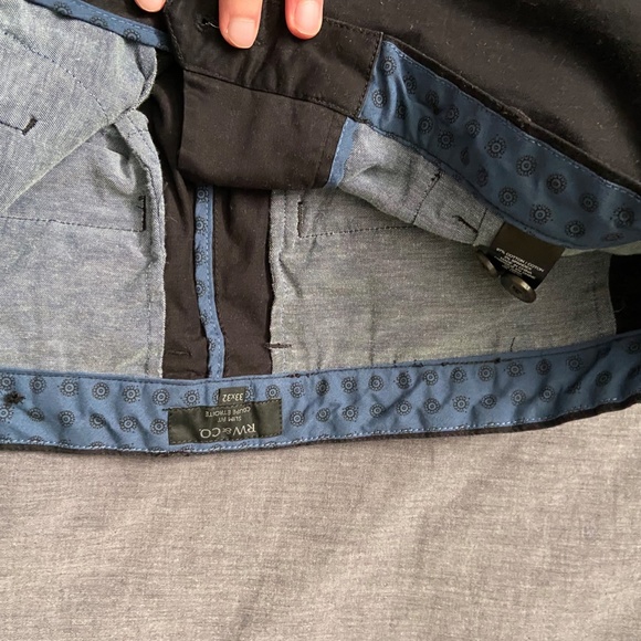 RW&CO Mens Slim Fit Black Pants 33x32 - Picture 2 of 3